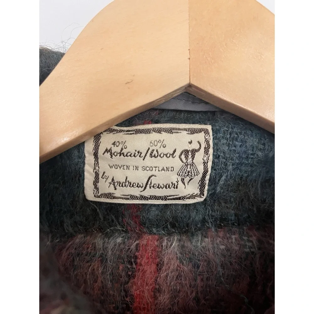 Andrew Stewart‎ Vintage Cape Poncho in Wool & Mohair Woven in Scotland Plaid 319